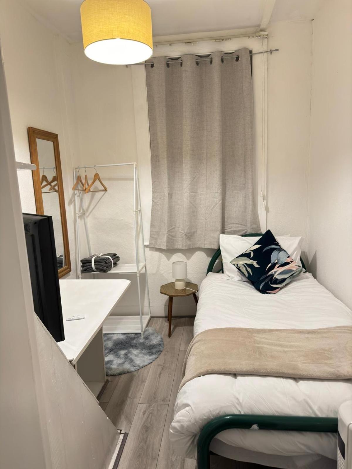 Cozy Single Near Station Privatunterkunft *